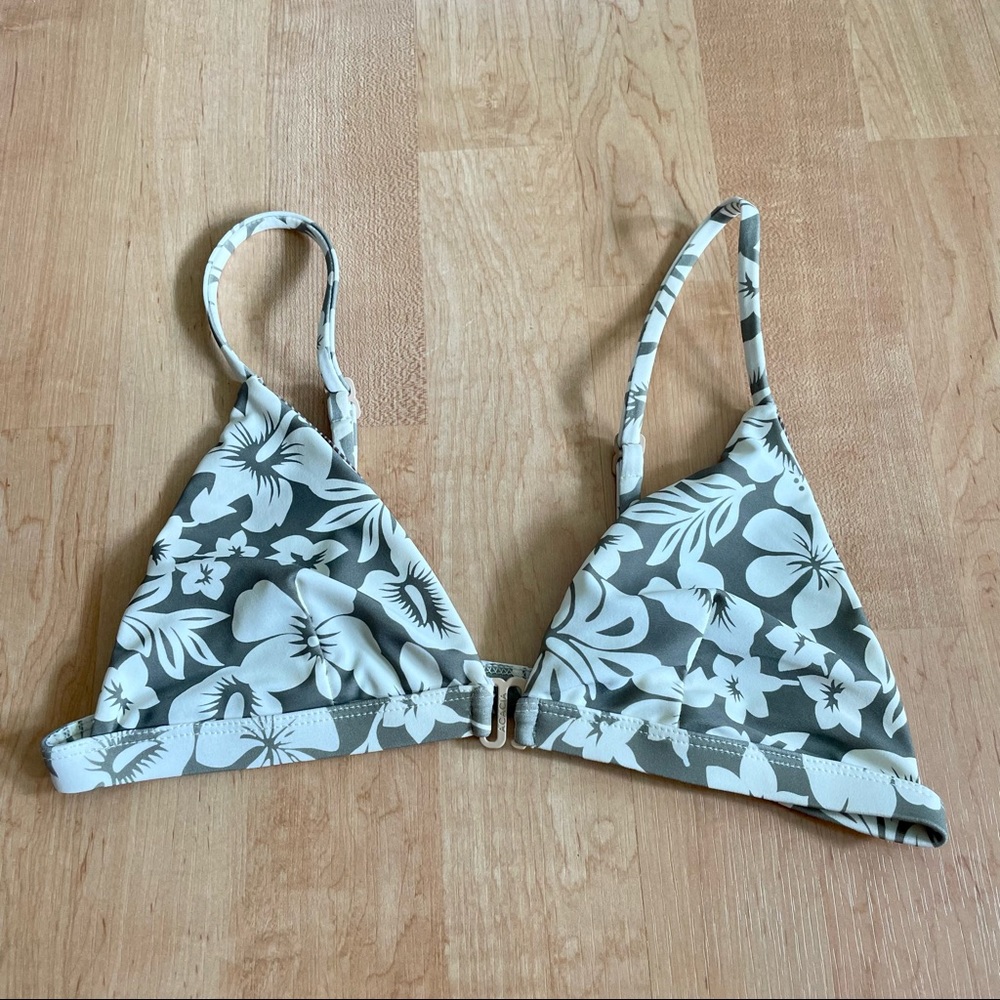 Acacia Huahine Lawai Swim Bikini Top
